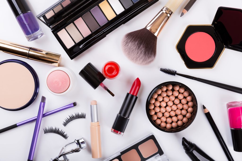 Petua membeli concealer